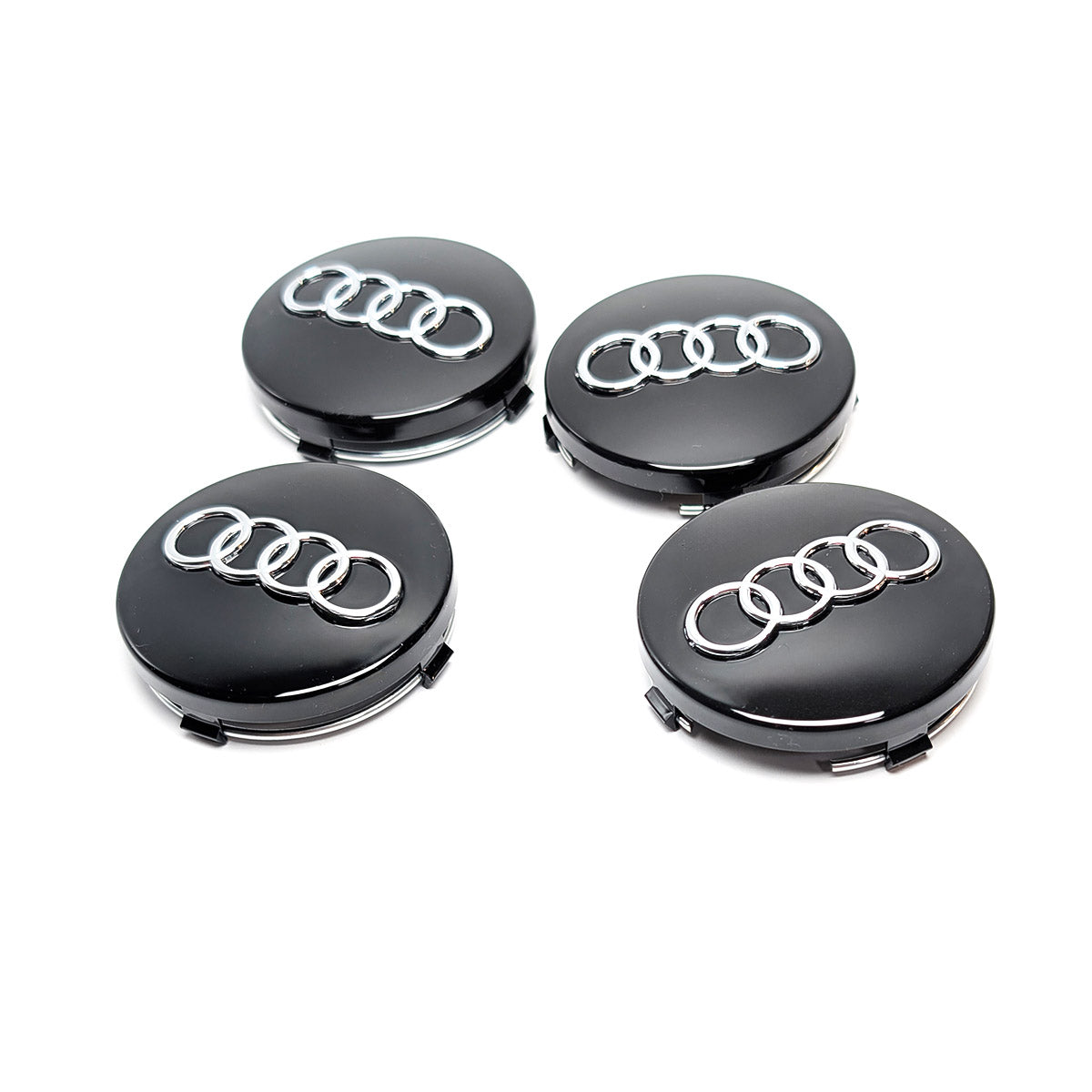 Premium Radzierkappen Audi schwarz perspektivische Ansicht