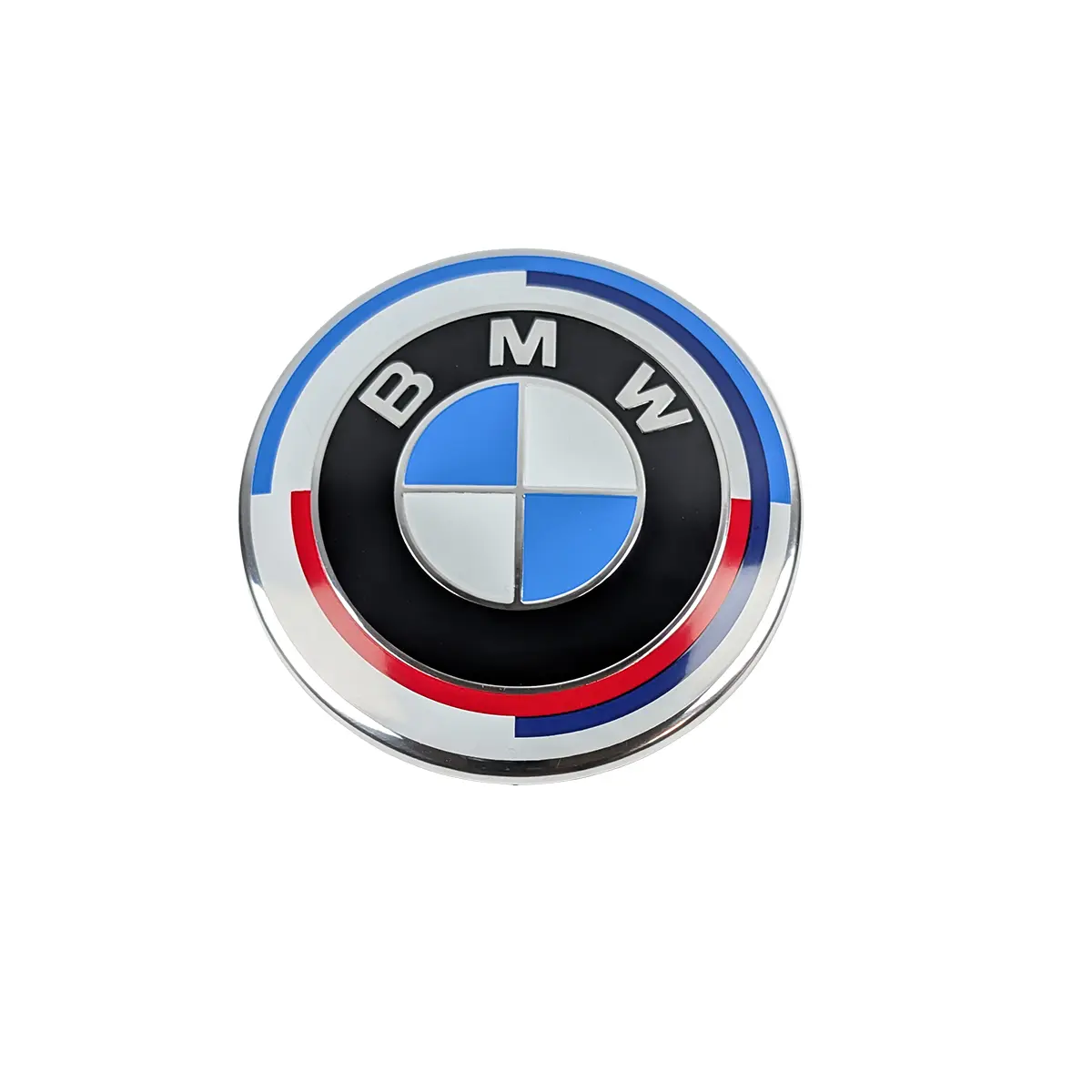 Sportliche BMW M 50Jahre Plakette im Motorsport Jubiläumsdesign für Motorhaube